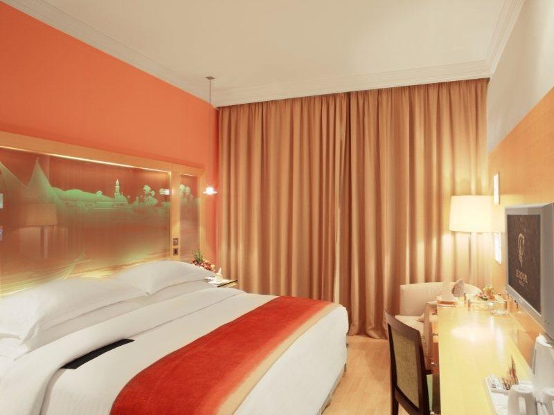 Le Royal Tower Hotel Kuwait City Eksteriør billede