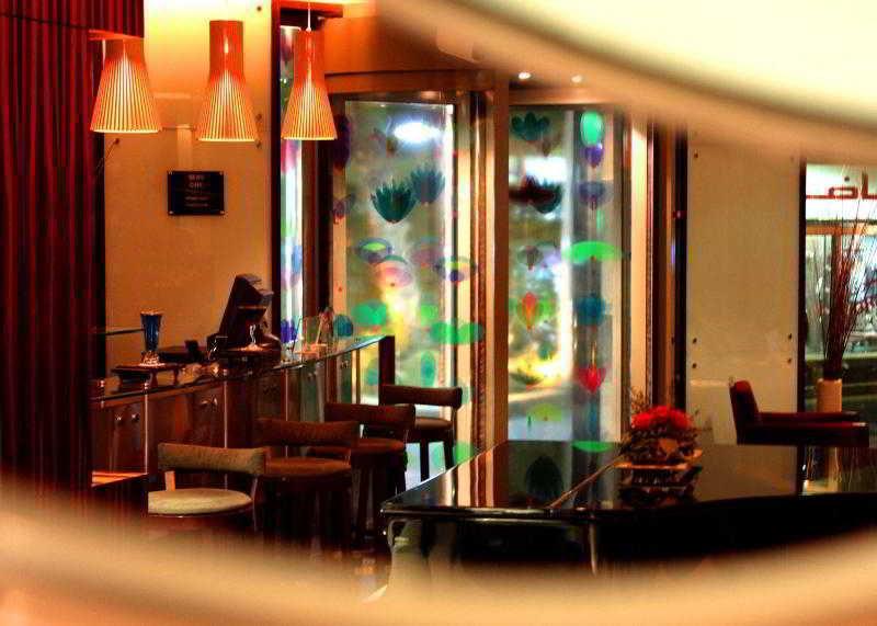 Le Royal Tower Hotel Kuwait City Restaurant billede