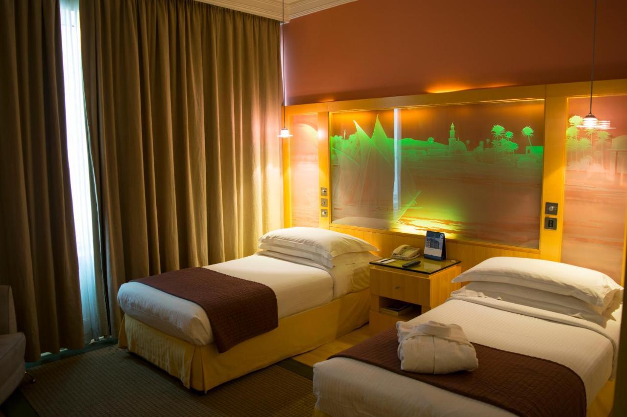 Le Royal Tower Hotel Kuwait City Eksteriør billede