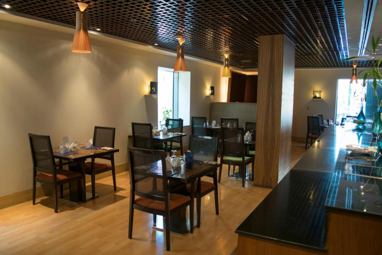 Le Royal Tower Hotel Kuwait City Eksteriør billede