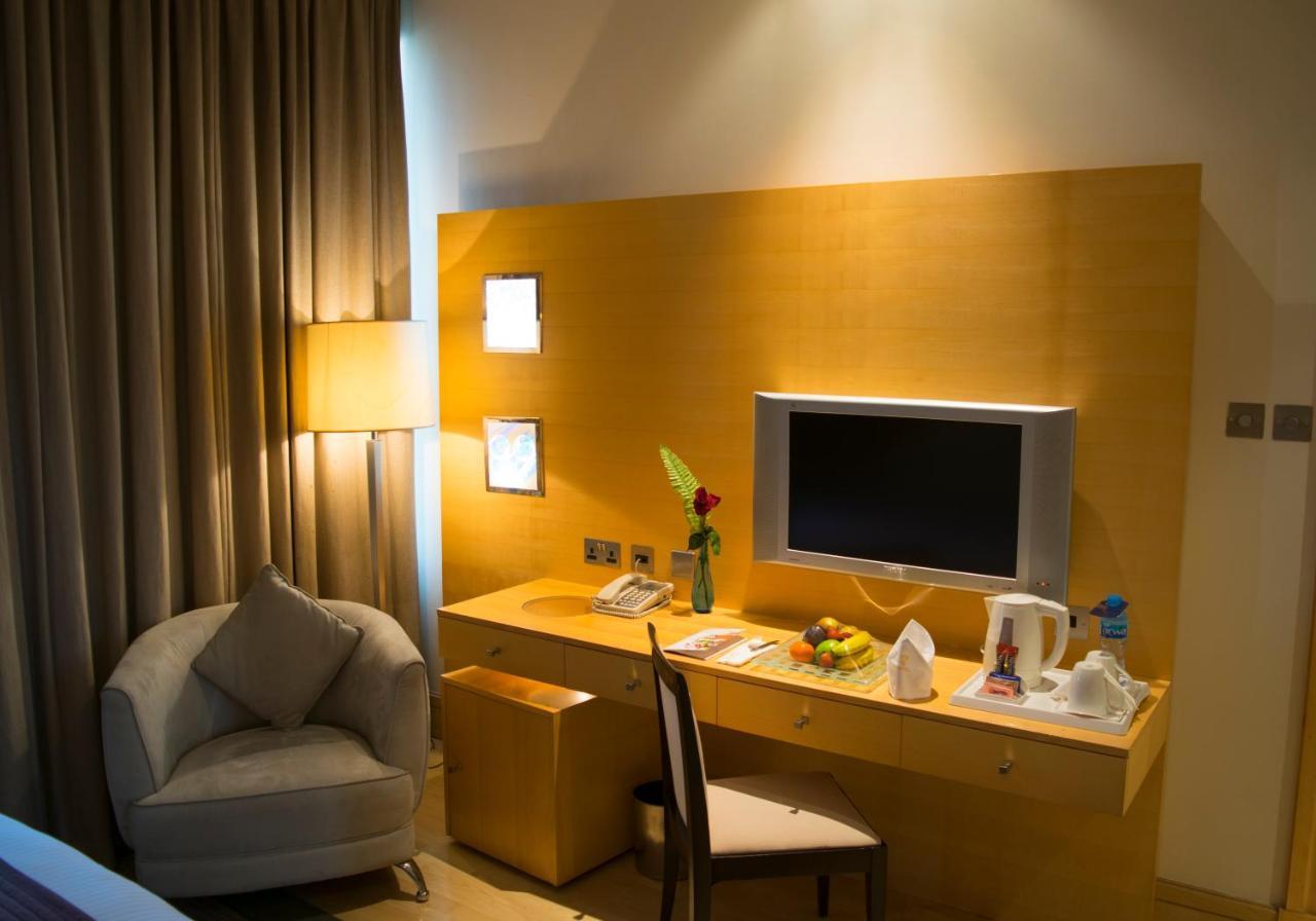 Le Royal Tower Hotel Kuwait City Eksteriør billede